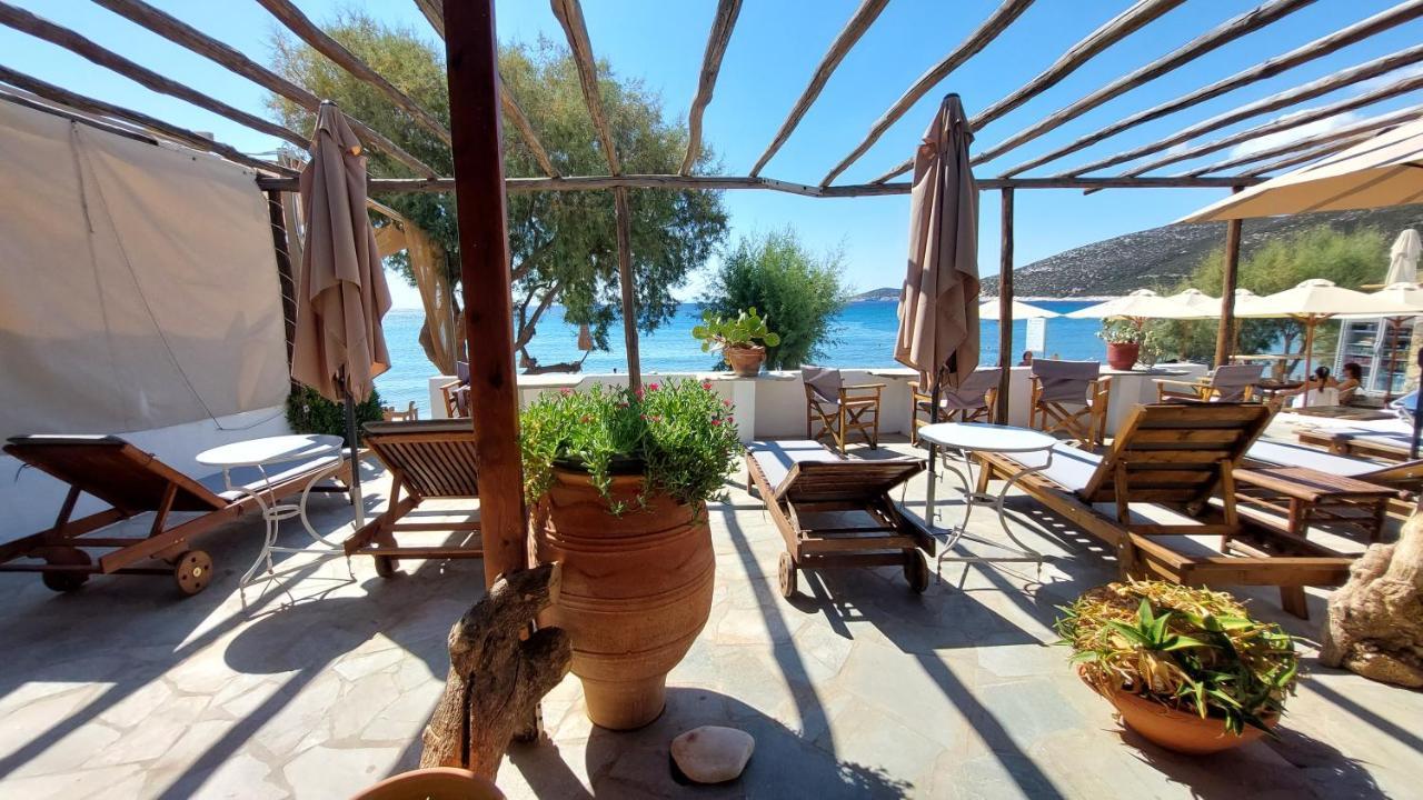 Styfilia Beachfront Apartments Platis Gialos  Eksteriør billede