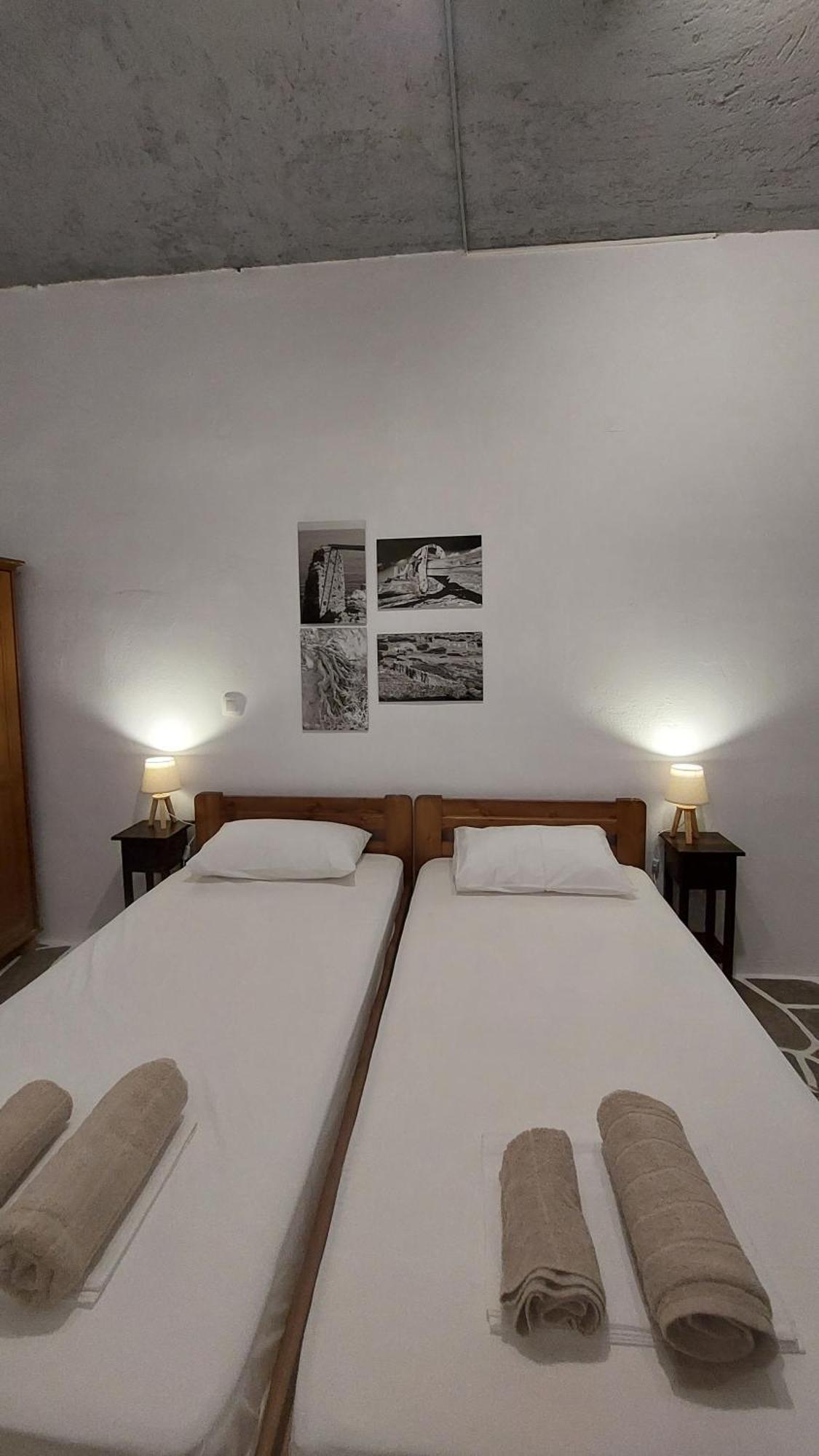 Styfilia Beachfront Apartments Platis Gialos  Eksteriør billede